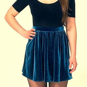 Navy Blue Velvet American Apparel Skater Skirt M